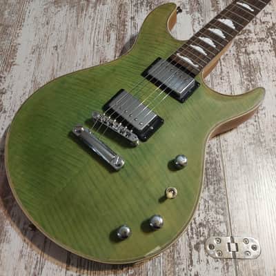B.C. Rich Exclusive Platinum Supreme EM Rockfield Mafia Pickups Locking Tuners KKW Scorpion Headstock