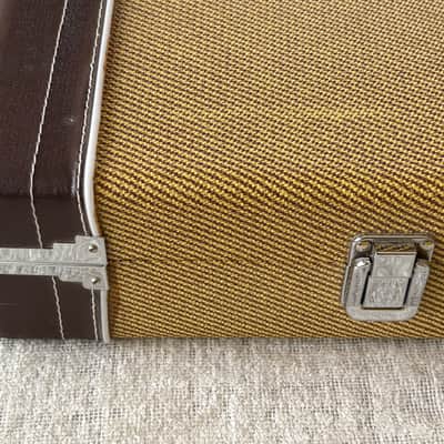 1999 Danelectro Tweed Hardshell Case + Key Yellow Plush Interior Out of Production Fits U1 / U2 / U3 / DC Models & More image 7
