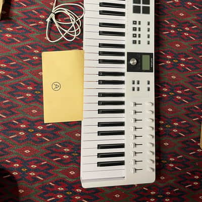 Arturia KeyLab 49 MkII MIDI Controller 2018 - Present - White image 2