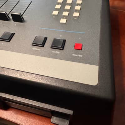 The Original Legendary E-MU Systems SP-1200 8-Voice Drum Sampler 1987 - 1996 - Black image 5