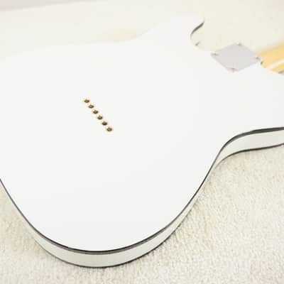 Immagine Fender FSR Traditional II 60s Telecaster Custom RW 2025 Olympic White w/ Black Binding MIJ - 12