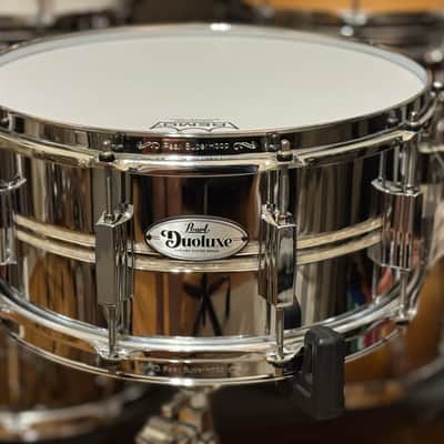 Pearl DUX1465BR Duoluxe 14x6.5" Chrome Over Brass Snare Drum 2021 - Present - Nicotine White Marine Pearl Inlay image 1