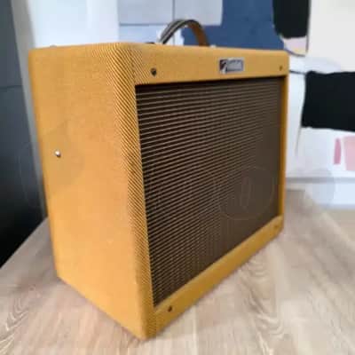 Fender Blues Junior Lacquered Tweed image 4