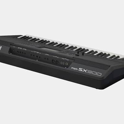 Yamaha PSR-SX900 61-Key Arranger Workstation - Black image 3