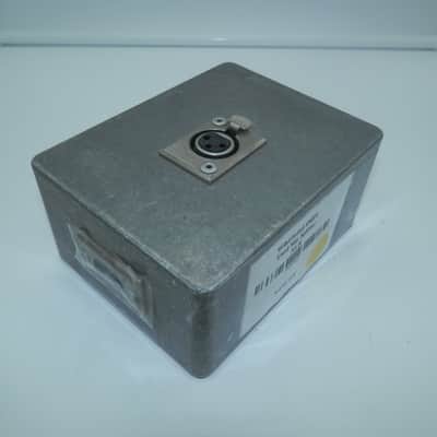Whirlwind IMP Splitter XLR Line Splitter (1 Mic Line into 2 Signals) image 2