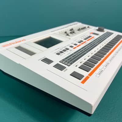 Roland TR-707 Rhythm Composer 1985 - White image 4
