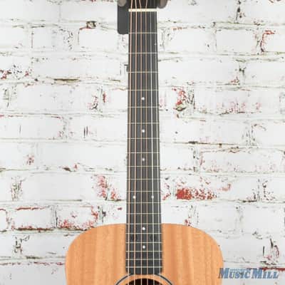 Taylor BT2 Baby Taylor Acoustic Guitar Mahogany Natural image 3