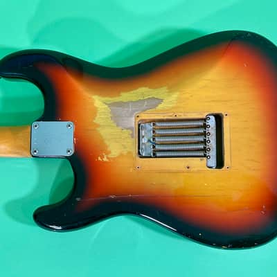 Fender Stratocaster 1967 Super Rare! - 3-color Sunburst image 14
