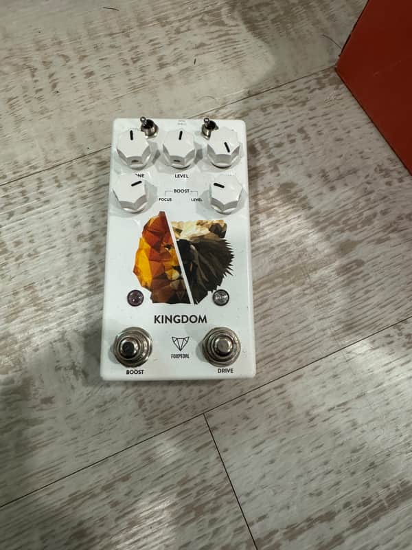 Foxpedal Kingdom Combo V2 2010s - White image 1