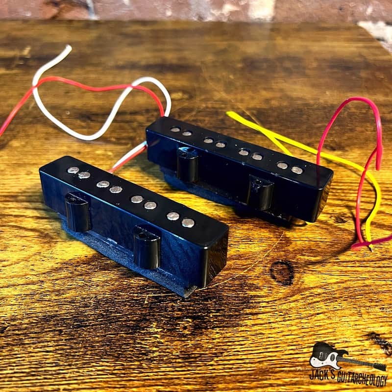 2010s Squier Jazz Bass Pickups Black