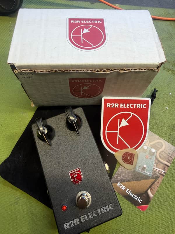 R2R Electric Two Knob Treble Booster 2025 - Black image 1
