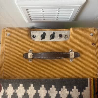 Fender Pro Junior IV 15-Watt 1x10" Guitar Combo 2018 - Present - Lacquered Tweed image 6