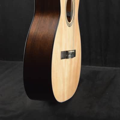 Martin 000C12-16E Nylon-String Acoustic-Electric Natural image 5