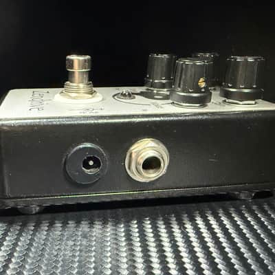 Hermida Audio Zendrive 2007, Hand Wired and signed by Alf Hermida - Silver/Black image 5