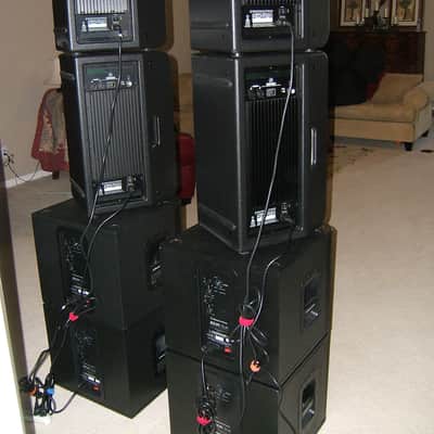 *Reduced Price* - Mackie HD1221 1200 Watts Powered HD PA Cab image 4