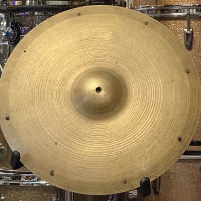 1960's Zildjian A. 18" Sizzle Crash Ride Cymbal 1400g image 2