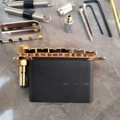 Ibanez T1502 Tremolo Bridge 6 string in Gold image 5
