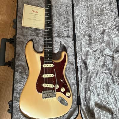 Fender American Elite Stratocaster with Ebony Fretboard 2016 - 2019 - Olympic Pearl image 1
