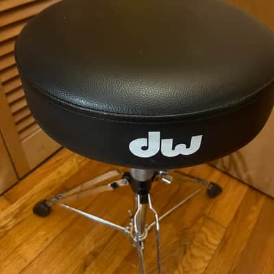 DW DWCP5100 5000 Series Round Drum Throne with Oversized Locking Nut 2010s - Chrome image 2