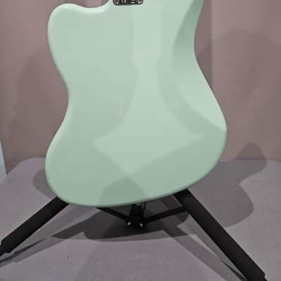 Fender Vintera '60s Jazzmaster Modified with Pau Ferro Fretboard 2019 - 2023 - Surf Green image 10