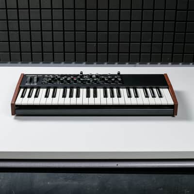 Dave Smith Instruments Mopho SE 2014-2016 - black image 2