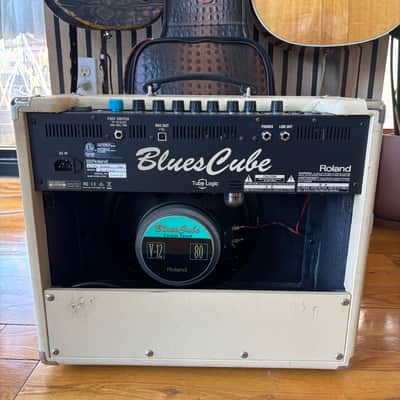 Blues Cube Stage 2-Channel 60-Watt 1x12" Guitar Combo With Eric Johnson Tone Capsule image 5