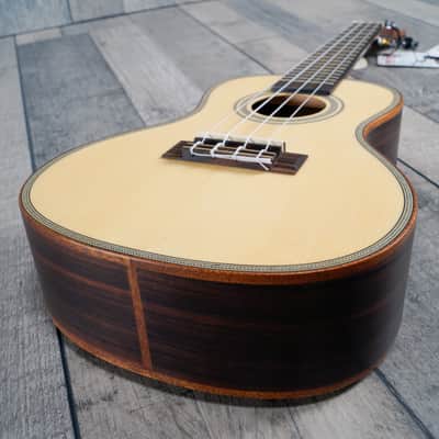 Kala KA-SSEBY-C Solid Spruce Top, Ebony Back & Sides 'Concert' Ukulele image 6