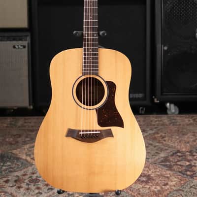 Taylor BBT Big Baby Taylor Acoustic Guitar with Gig Bag image 2