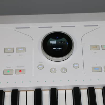 Arturia AstroLab 61-Key Stage Keyboard 2024 - Present White image 4