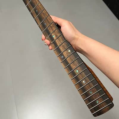 Striped Ebony Fretboard 22frets 5a Roasted flame Maple guitar neck Radius 12inch Round stainless steel 22 frets Roasted flame Maple guitar neck Striped Ebony fingerboard 25.5inch hole 10mm Radius: 12 inches image 2