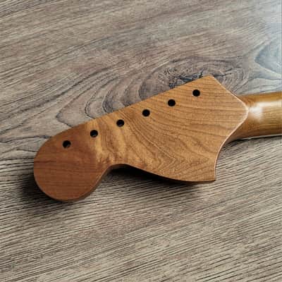 Stratocaster Compatible Rosewood and Roasted Maple Guitar Neck 70s Large Headstock with Pearl Inlays image 22