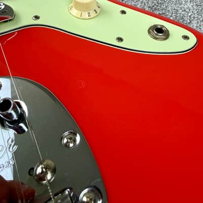 Fender Limited Edition 60th Anniversary Classic Jazzmaster in Fiesta Red with Hard Case image 14