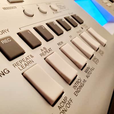 MUST SEE!!! YAMAHA DGX 520 (YPG 525) SEMI-WEIGHTED 88-KEY | Reverb