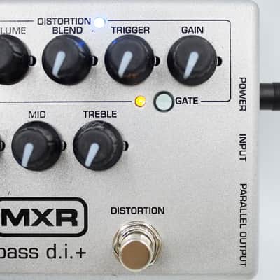 MXR M80 Bass DI + Bass Preamp Distortion Limited Silver With Original Box Guitar Effect Pedal AB18Z992 image 4