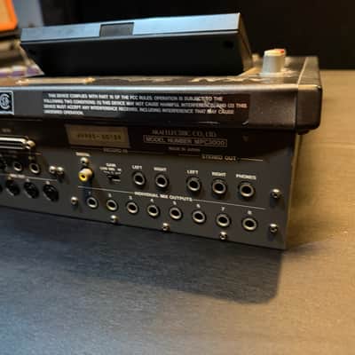 Akai MPC3000LE MIDI Production Center 1999 - 2001 - Black image 20