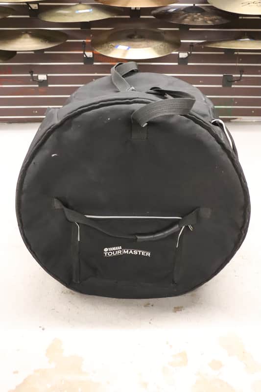 Yamaha Tour Master 17x22 Bass Drum Bag Black image 1
