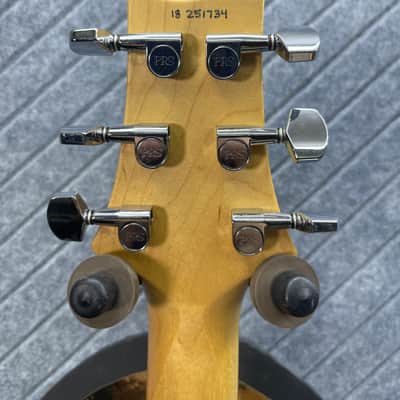 PRS CE24 2018 1 of 50 Wilcutt Guitars Livingston Lemondrop Burst SkunkWerx Collector Grade 9/10 SIGNED BY PAUL image 14