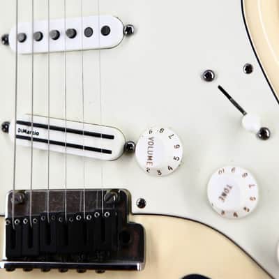 Fender American Standard Stratocaster with Rosewood Fretboard 2008 - 2016 - Olympic White image 6