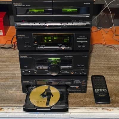 VINTAGE TECHNICS STEREO 4 PIECE COMPONENT SYSTEM UNITS/CD/PHONO/EQ/MADE IN JAPAN image 4