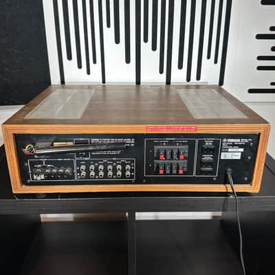 Yamaha CR-620 Stereo Receiver 1973 - 1976 - Silver image 7