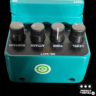 Behringer CS400 Compressor Sustainer Pedal 2010s - Standard X9645 image 3