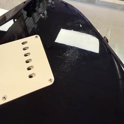 Fender Eric Clapton Signature Blackie Stratocaster with Noiseless Pickups and Tweed Case - Pre Owned image 17