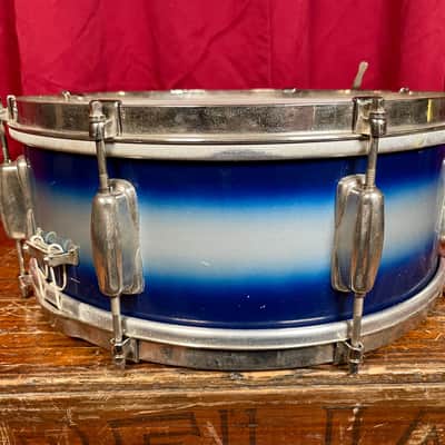 1950s Slingerland No. 151 Student Model 5.5x14 Radio King Snare Drum Blue / White Duco image 7