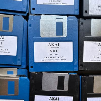 Rare Original Akai S01 Sound Library – Approx. 250 Floppy Disks + Original 1993 Boxes image 2