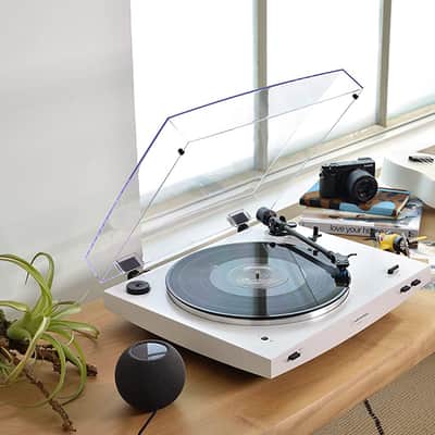 Audio-Technica Fully Automatic Wireless Belt-drive Turntable - White + 26 Month Protection Pack image 8