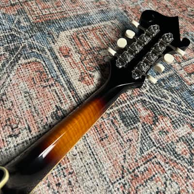 The Loar LM-600-VS W/ Case image 8
