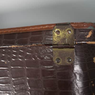 1950's/1960's Gibson LG-Style 'Alligator' Case Brown image 12