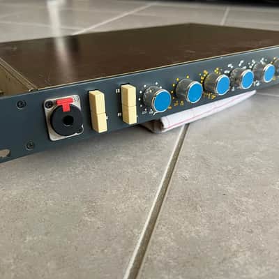 Chandler Limited LTD-1 with PSU - Blue image 2