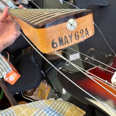 Fender Bass VI 1961 - 1964 - Sunburst image 9