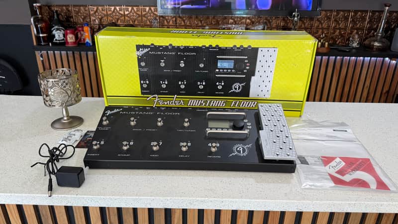 Fender Mustang Floor Multi-effects